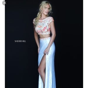 Sherri Hill 2 piece fully sequin size 2 NWT